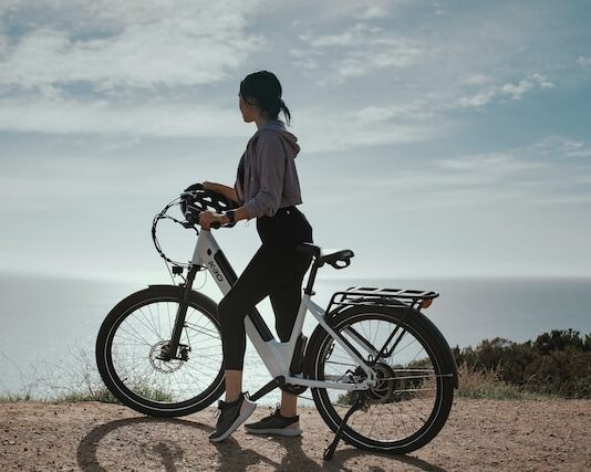 Jaké jsou nejlepší weby nebo fóra, kde se dají najít levné elektrokola?